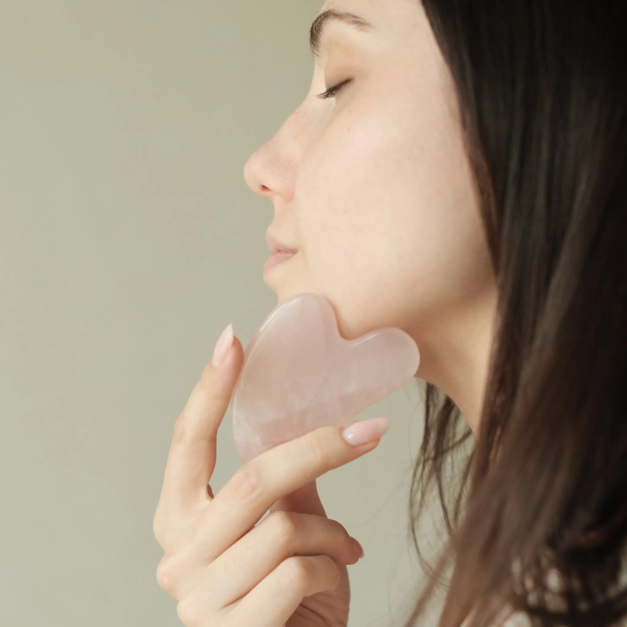 Gua-Sha | Ginnastica Facciale e Rigenerazione